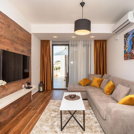 Accordion Apartment Бар Экстерьер фото