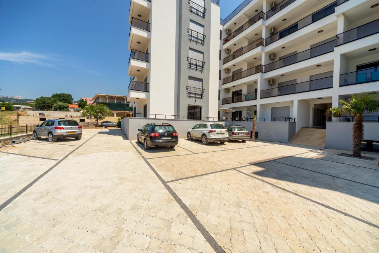 Accordion Apartment Бар Экстерьер фото