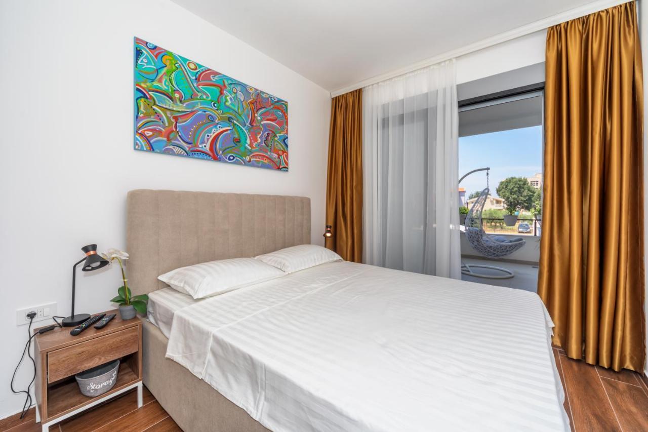Accordion Apartment Бар Экстерьер фото